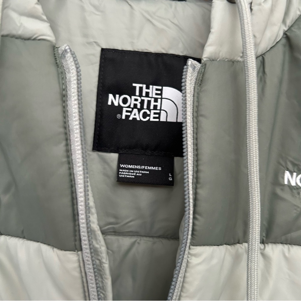 The North Face Grays Torreys Insulated Jacket - Women’s size large - Picture 5 of 6